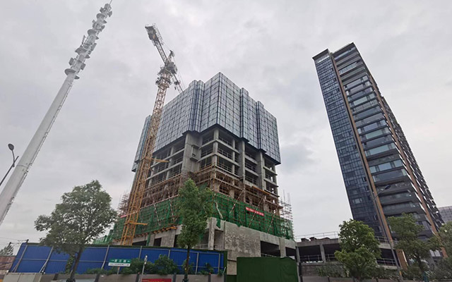 萬科紫臺項目租賃我司塔吊用于項目建設(shè) 萬科紫臺項目租賃我司塔吊用于項目建設(shè)